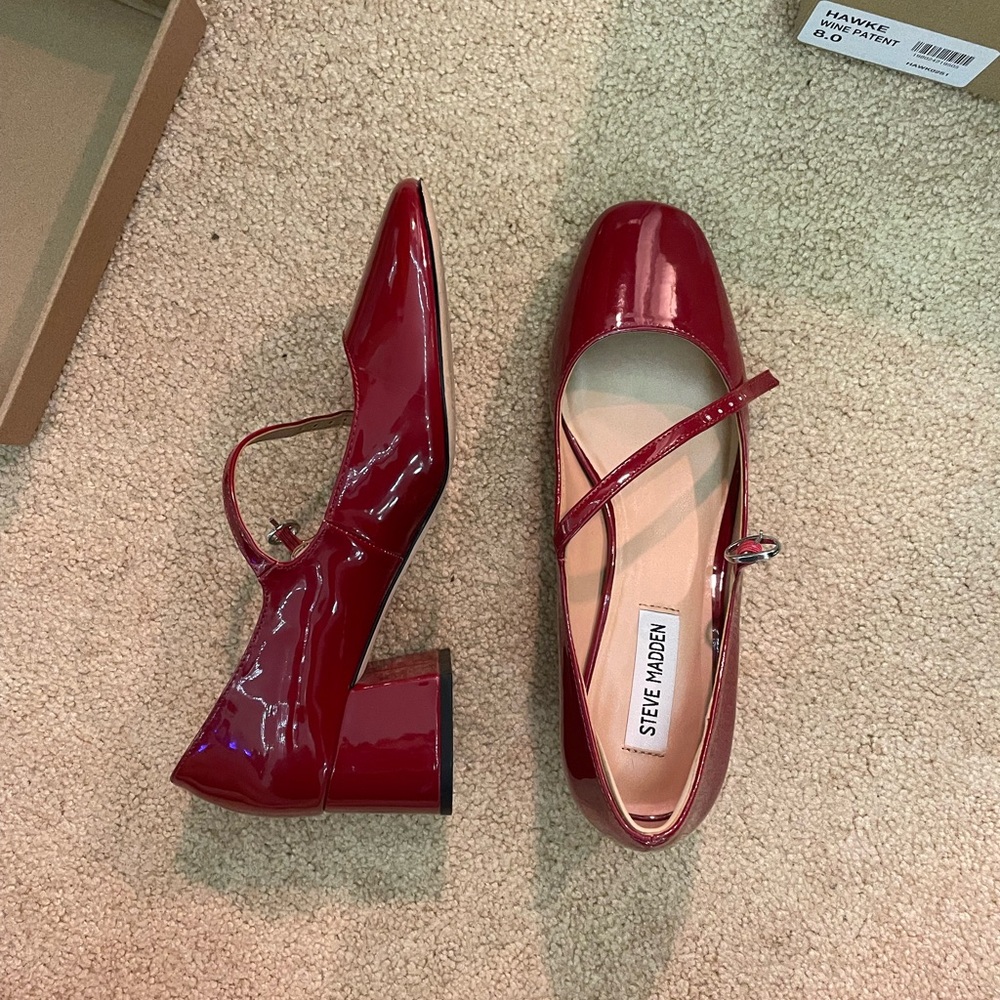 Steve Madden kitten heels